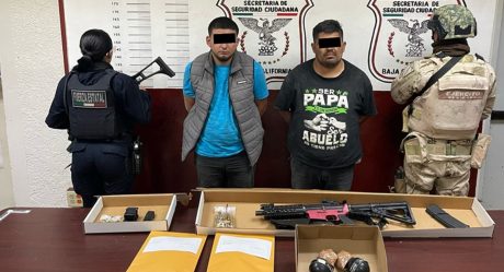 FESC y SEDENA incautan fusil de asalto y granadas en Mexicali