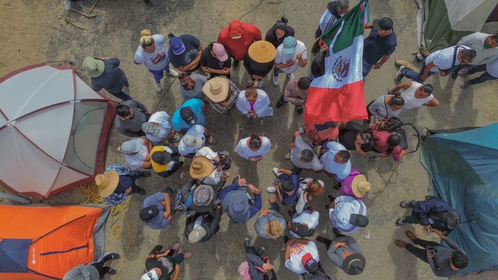 Pobladores-Maclovio-Rojas-advierten-manifestarse-otras-plantas-Pemex