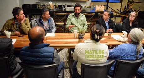 Juan Carlos Hank Krauss se reunió con integrantes de la Unión de Pescadores de Ensenada.