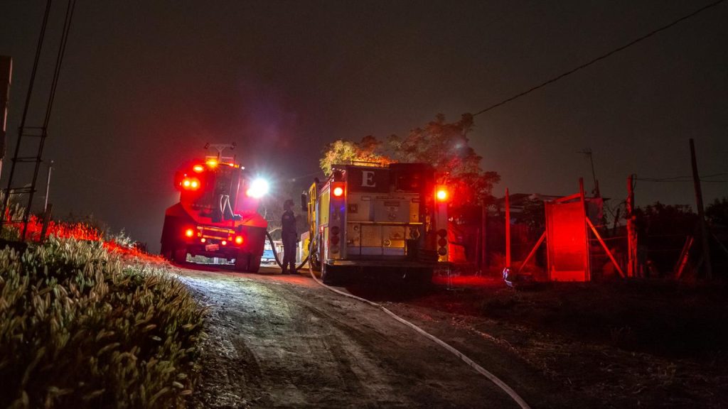 Persona muere calcinada tras incendio de una casa de madera