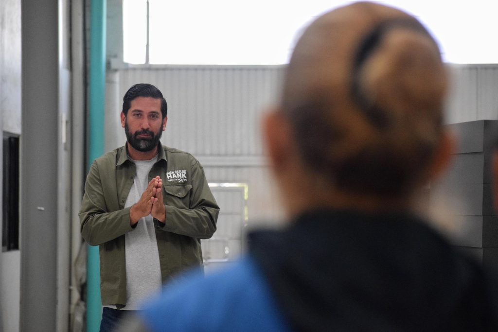 Juan-Carlos-Hank-Krauss-reUne-trabajadores-industria-maquiladora-Tijuana