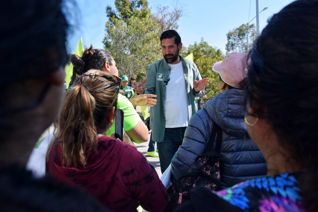 Balean a hombre por defender a una mujer en riña de pareja