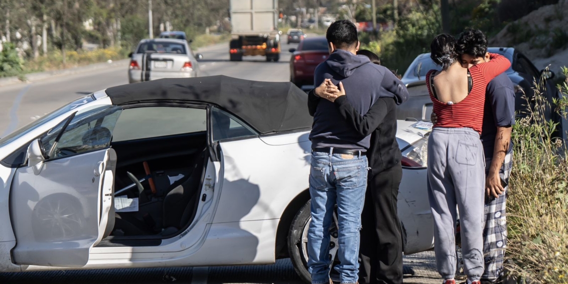 Reportan carambola en el bulevar Salvador Rosas Magallón