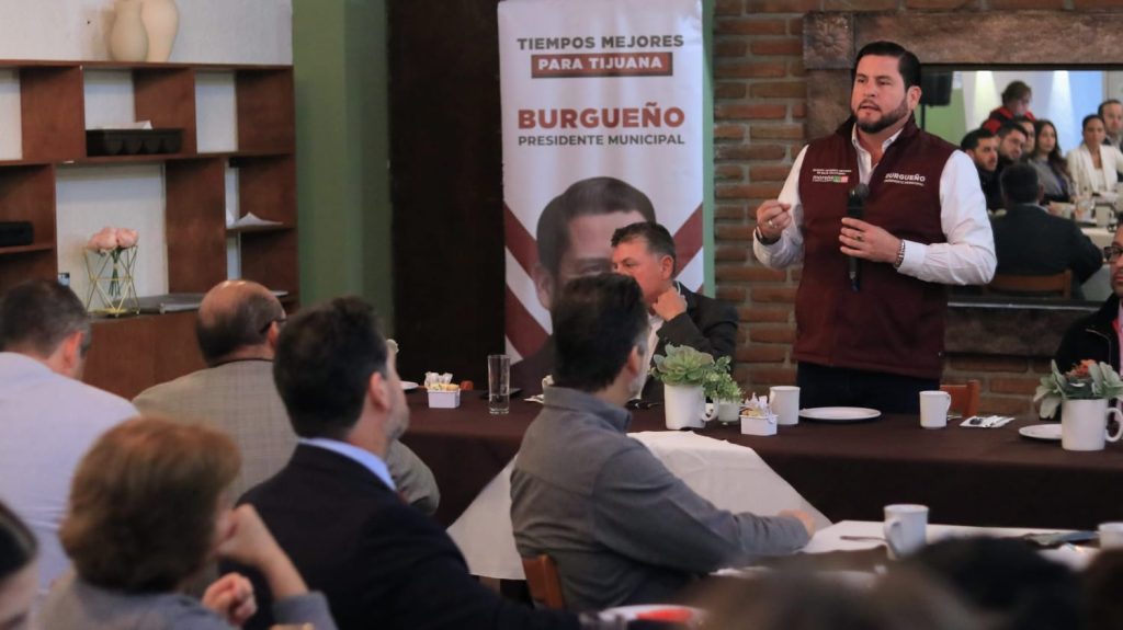 Con-voluntad-transparencia-traeremos-tiempos-mejores-Tijuana-Ismael-Burgueno