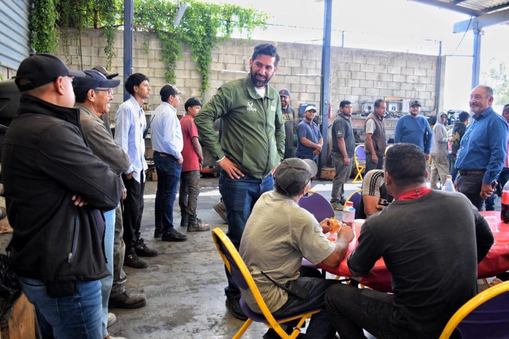 Juan-Carlos-Hank-se-reune-con-transportistas