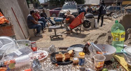 Albañiles celebran el Día de la Santa Cruz