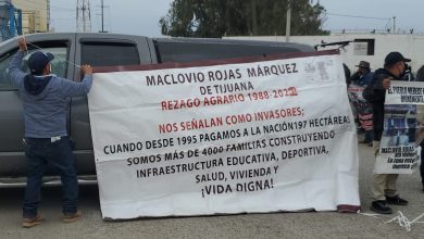 Habitantes-del-Maclovio-Rojas-bloquean-Terminal-de-Pemex-Rosarito