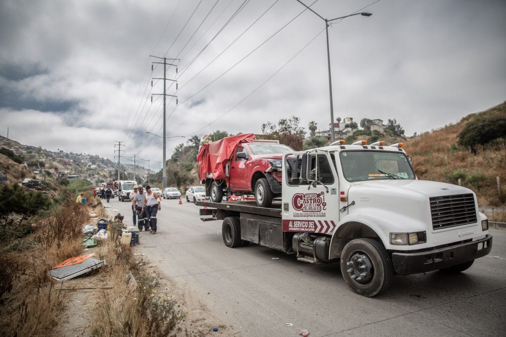 Fuerte-accidente-vehicular-deja-cuatro-heridos