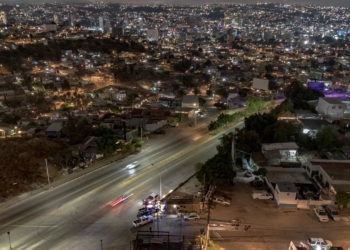 Abandonan cadáver maniatado en la Libertad