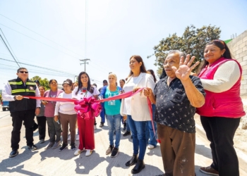 Alcaldesa de Tijuana pavimenta calle  Ignacio Allende con más de 4 mdp