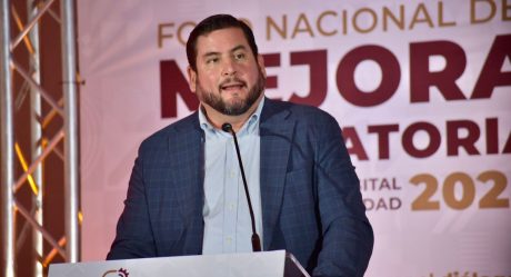 Ismael Burgueño destaca importancia de la mejora regulatoria y transformación digital