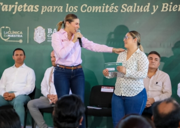 Marina del Pilar encabeza entrega de recursos a Centros de Salud en BC