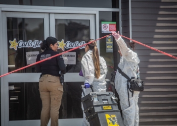 Matan a un hombre dentro de un Carls Junior