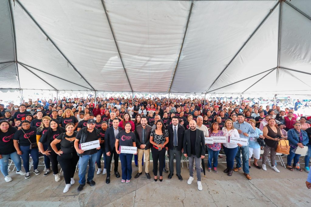 Mas-11-mil-ciudadanos-recibido-credito-fideicomiso-Fondos-Tijuana-administracion-Montserrat-Caballero