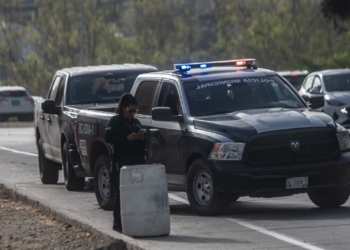 Dejan restos humanos en un tambo