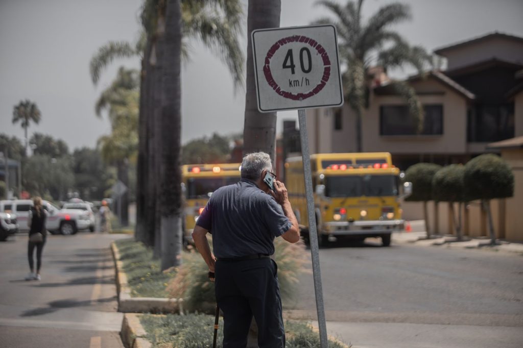 Viviendas-resultan-danos-explosion-alcantarillas-Fraccionamiento-Agua-Caliente