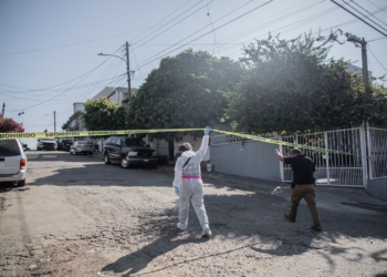 Asesinan a hombre dentro de una casa de la colonia 70-76