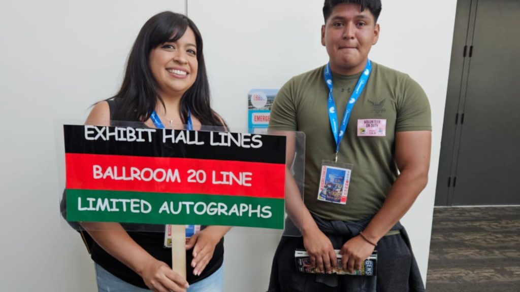 Voluntarios-en-el-San-Diego-Comic-Con-El-Alma-del-Evento