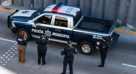 Dejan cuerpo embolsado sobre la Avenida Paseo de los Héroes