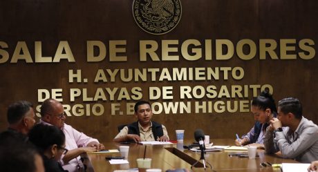 Comparece secretario general de gobierno ante regidores por glosa del Tercer Informe de Araceli Brown