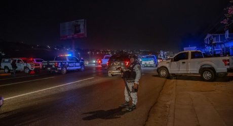 Asesinan a agente de tránsito en Rosarito y abaten a los dos atacantes