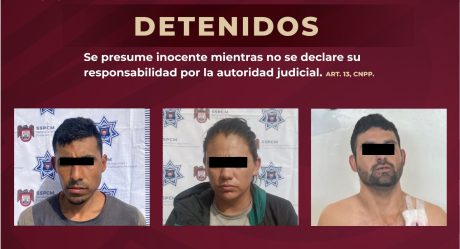 Policía repele agresión y detiene a tres personas