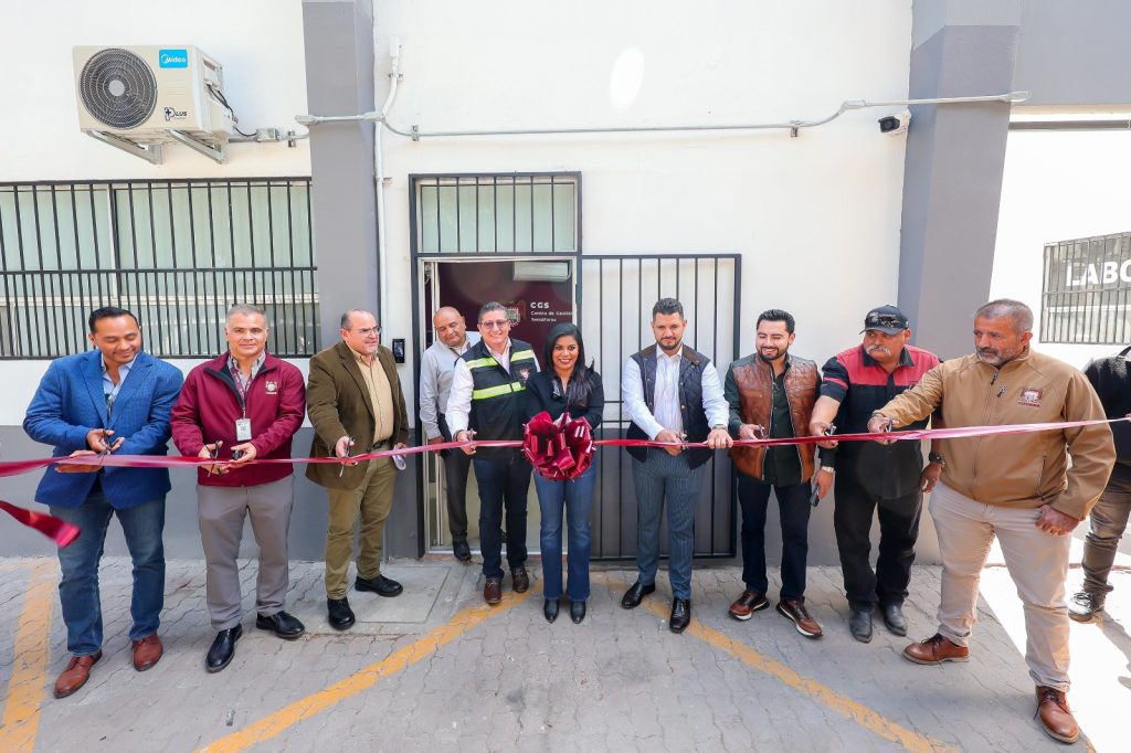 Alcaldesa Montserrat Caballero inauguró centro de gestión de semáforos