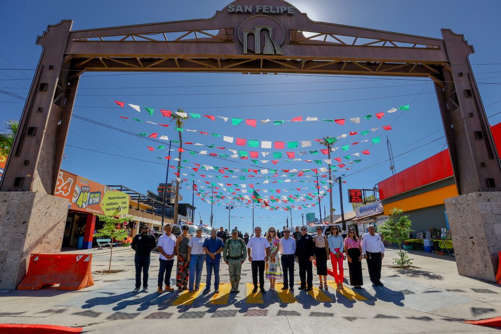 Noticias desde Tijuana | Entrega gobierno de marina del pilar 14 patrullas a municipio de San Felipe