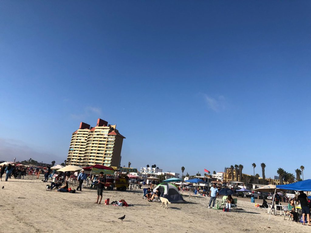 Informa-Gobierno-Municipal-afluencia de turistas en la playa durante el fin de semana