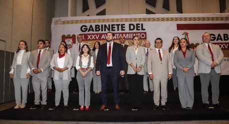 Ismael Burgueño presenta a su Gabinete