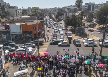 Protestan contra la Reforma al Poder Judicial bloqueando vialidades