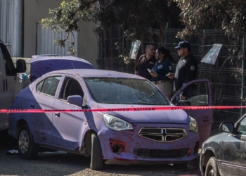 Hallan cadáver dentro de un auto en la Zona Norte