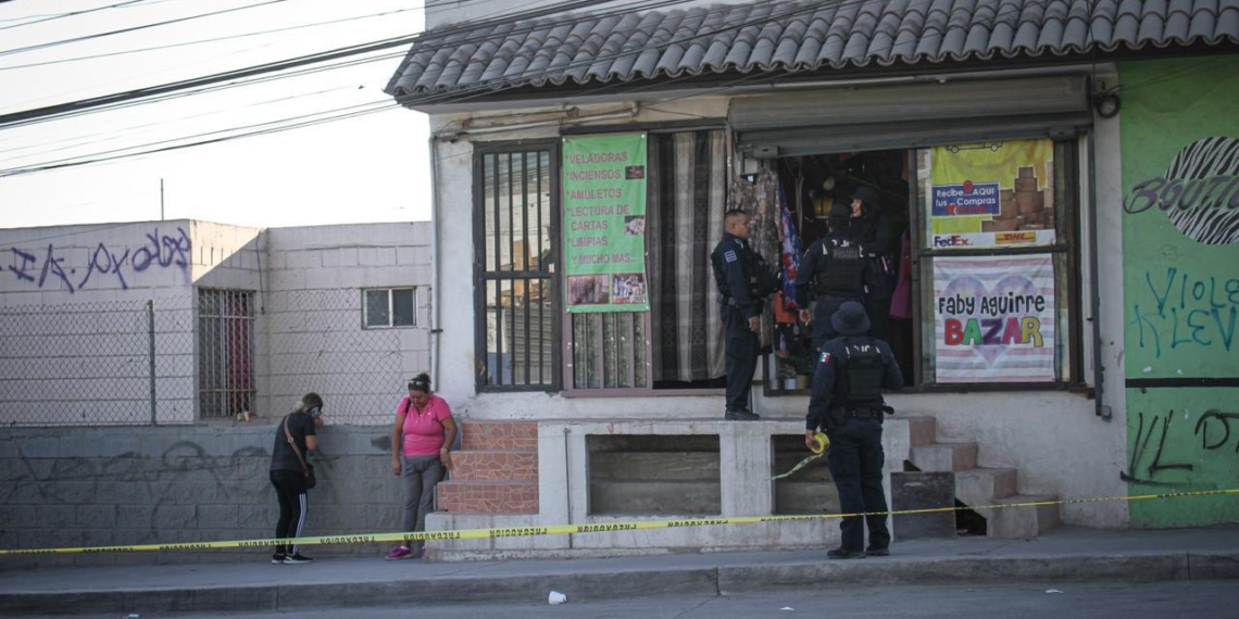 Asesinan a mujer de la tercera edad en local de lectura de cartas