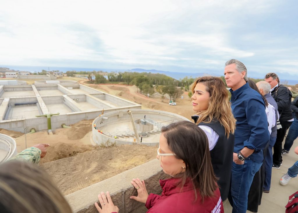 Marina del Pilar y Gavin Newsom supervisan avance de obra en Planta Tratadora e Agua San Antonio de los Buenos