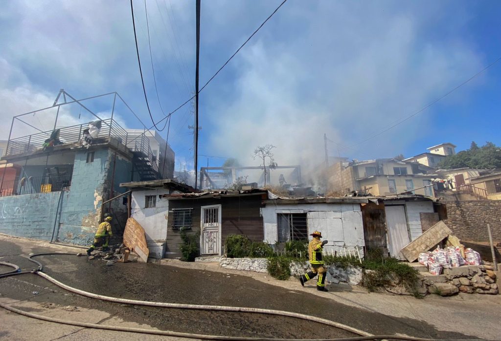 Se-incendian-cuatro-viviendas-un-hombre-lesionado