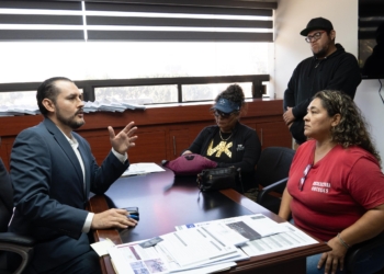 XXV Ayuntamiento de Tijuana atiende a trabajadores de limpia