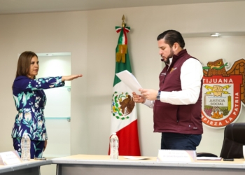 Paola Nohemí Leyva rinde protesta como directora de DIF Municipal