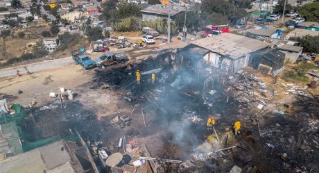 Se incendian casa y corral con animales