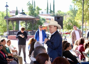 Acerca Gobernador Durazo servicios de salud a familias de la sierra de Sonora