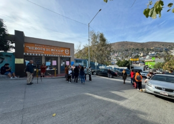 Niño lleva arma a primaria; acusan omisión de la directora en Tijuana