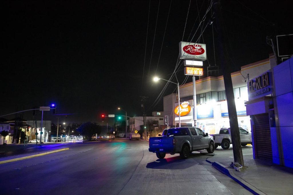 Balean-auto-de-una-mujer-al-salir-un-Oxxo