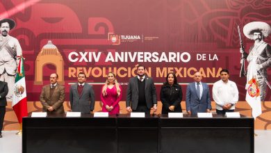 Ayuntamiento de Tijuana el 114 aniversario de la Revolución mexicana con desfile cívico deportivo