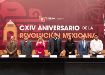 Ayuntamiento de Tijuana el 114 aniversario de la Revolución mexicana con desfile cívico deportivo