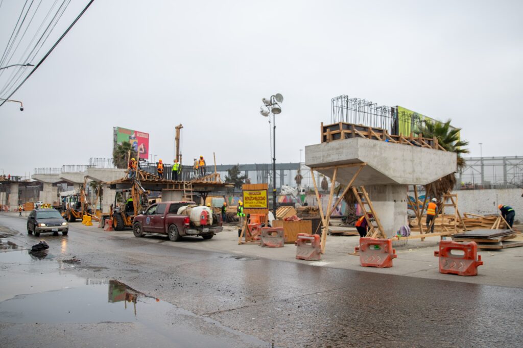 Trabajadores del viaducto elevado denuncian despidos injustificados sin liquidación