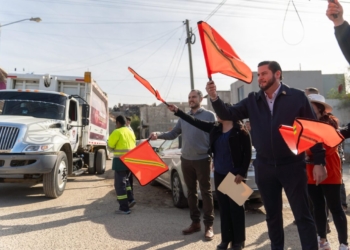 Ismael Burgueño arranca nueva ruta de recolección de basura en Lomas del Refugio