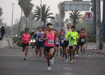 Atletas despiden 2024 con carrera atlética de fin de año