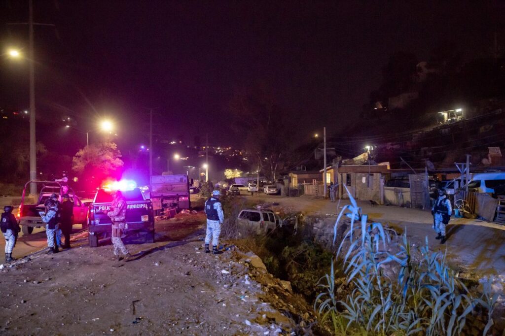 MATAN A DOS HOMBRES CUANDO CIRCULABAN POR EL LIBRAMIENTO