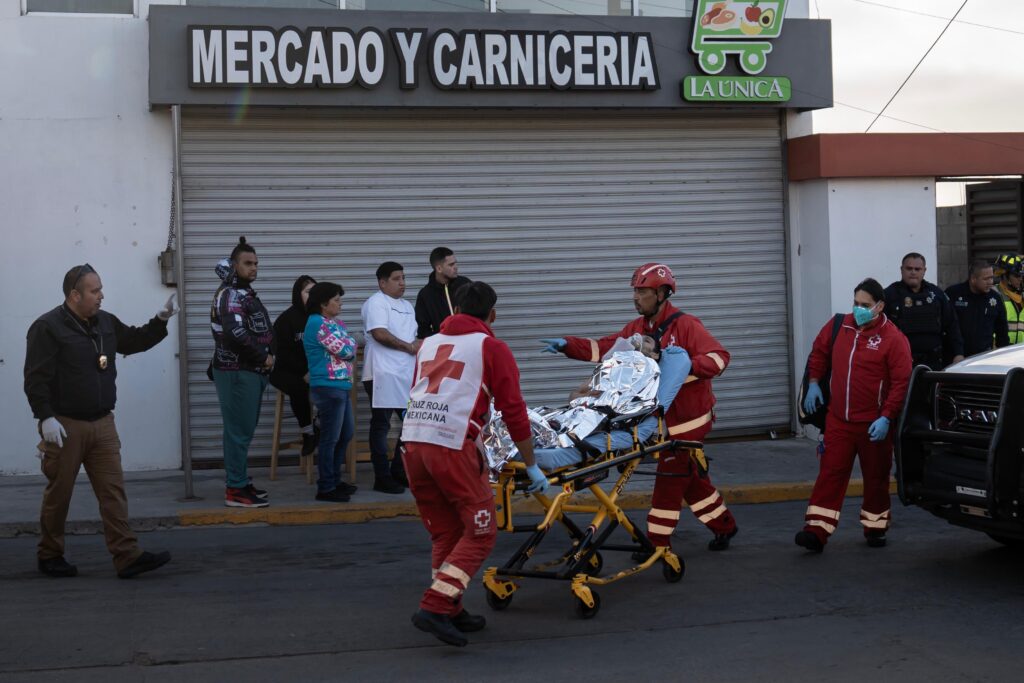 Balean a dos hombres en bodega de una carnicería