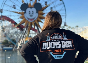 "Anaheim Ducks Day: ¡Una Celebración Épica de Hockey en Disney California Adventure!"