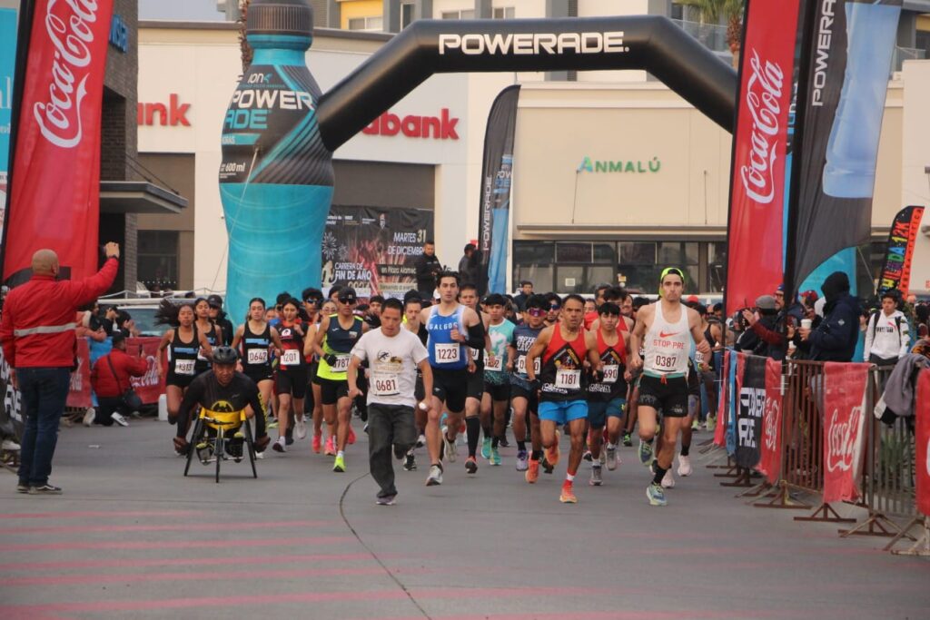 Atletas despiden 2024 con carrera atlética de fin de año